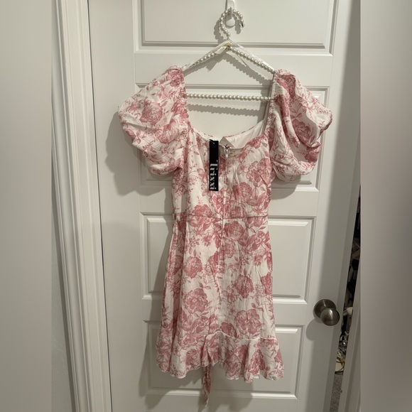 Trixxi Pink Floral Mini Dress - Picture 5 of 5